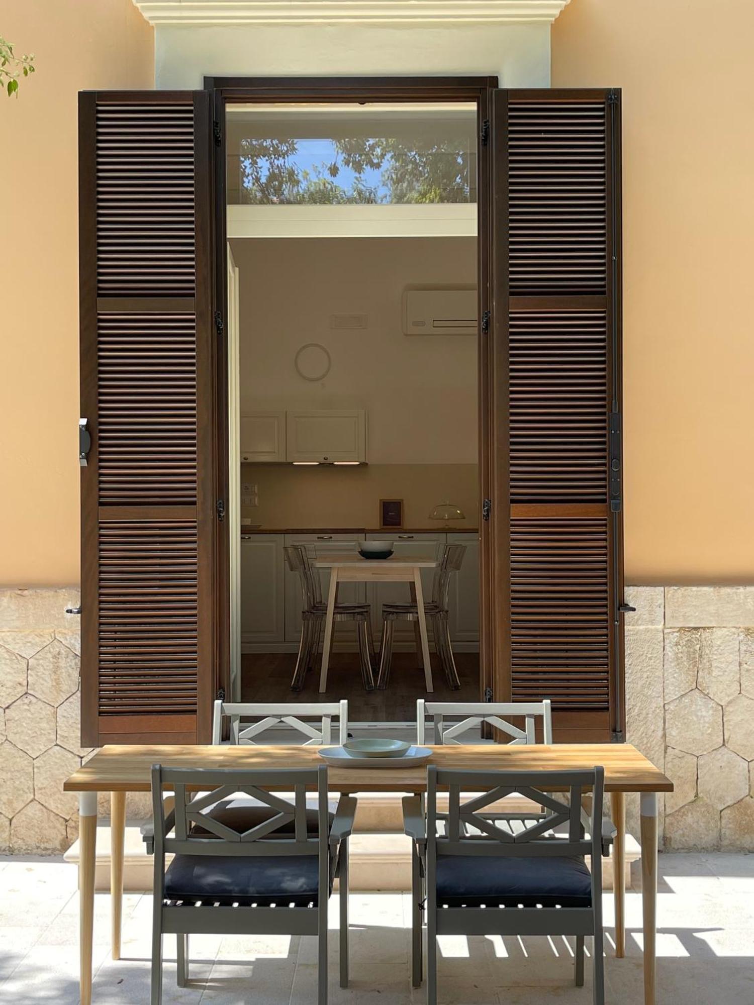 Hotel Palazzo Pitagora Tarento Exterior foto