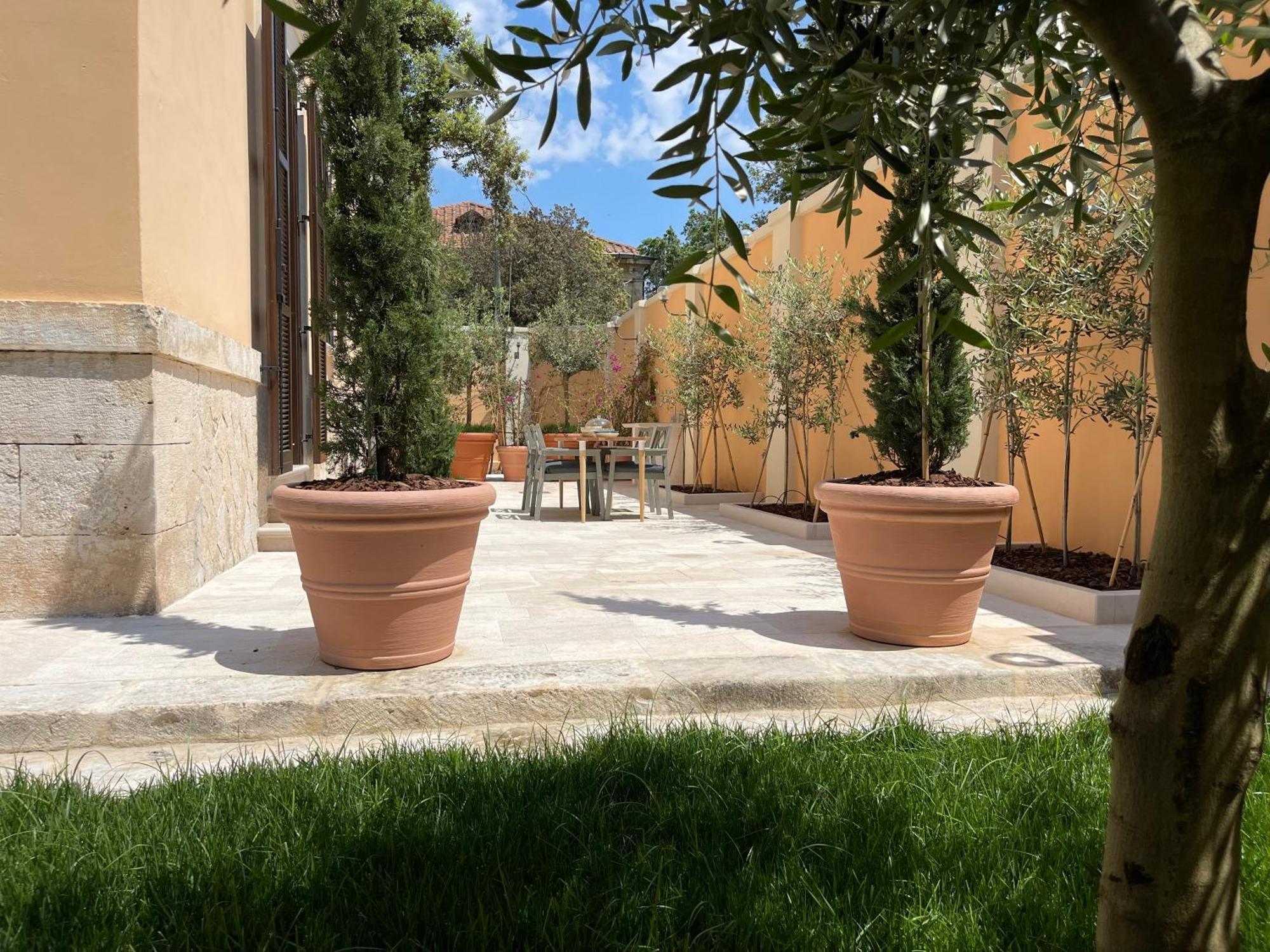 Hotel Palazzo Pitagora Tarento Exterior foto